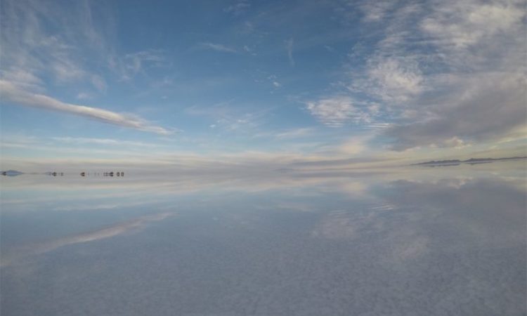 アタカマ砂漠からウユニ塩湖の間の絶景