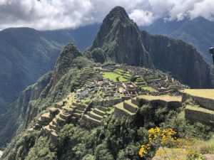 ペルー
　天空都市インカ帝国マチュピチュ