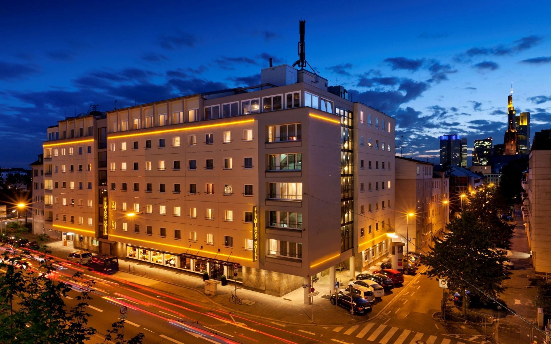 flemings-hotel-frankfurt-main-riverside-exterior